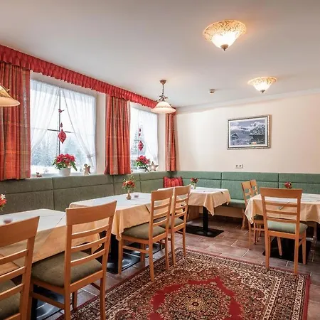 Apartmanhotel Laura