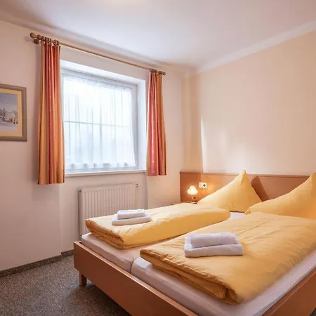 Aparthotel Laura