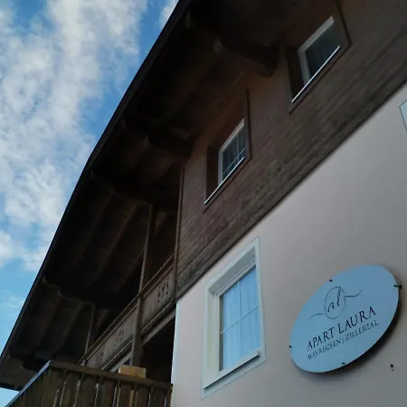 Apartmanhotel Laura